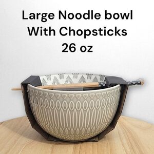 Gray Noodle Bowl with Chopsticks 26 oz Large